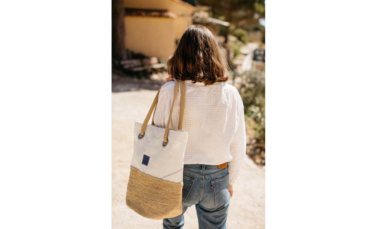 Raphaelle Tote bag