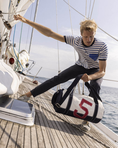 Sporttasche Polochon · Marineblau und rot