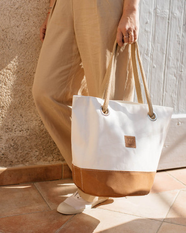 Handtasche Sandy · Braun Leder