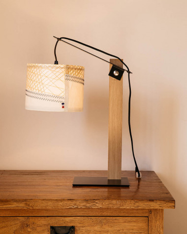 Desk lamp