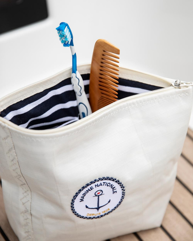 Trousse de toilette Marine nationale 