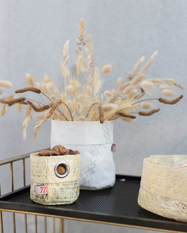 Corbeille blanche M