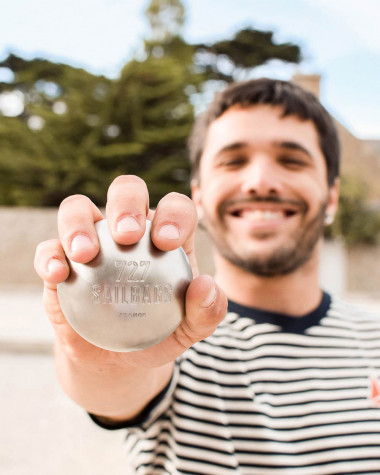 Jeu de 3 boules de pétanque avec son étui en voile 100% recyclée recyclé