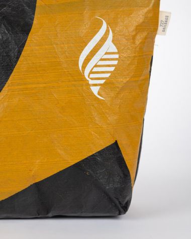 The Midinette Pouch - Jaune Gris Antillais