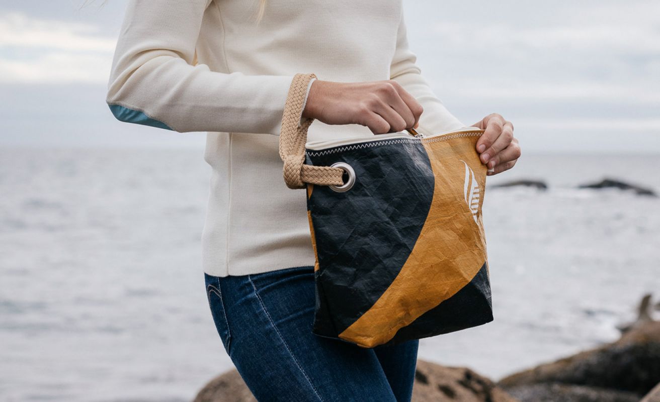 The Midinette Pouch - Jaune Gris Antillais
