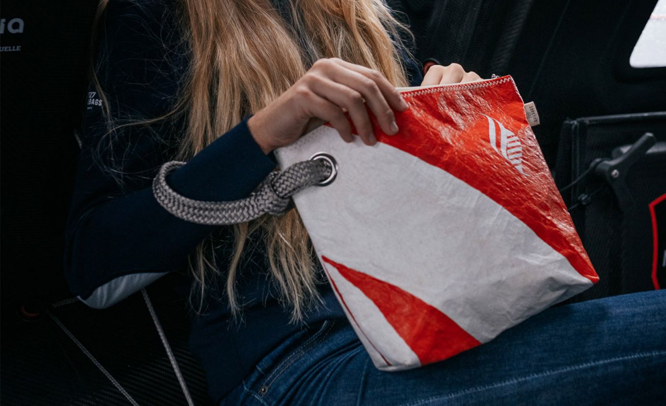 The Midinette Pouch - Rouge Créole