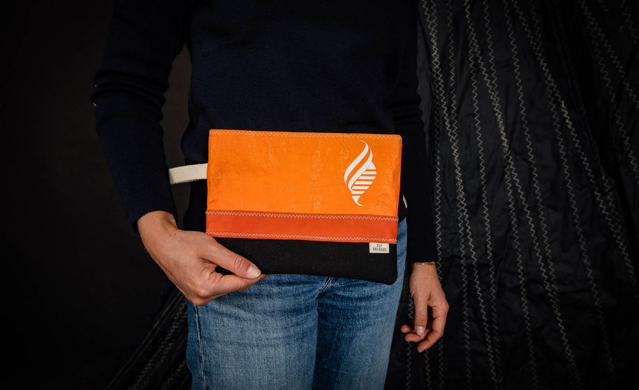 Eole Pouch - Orange Noir Caraïbes