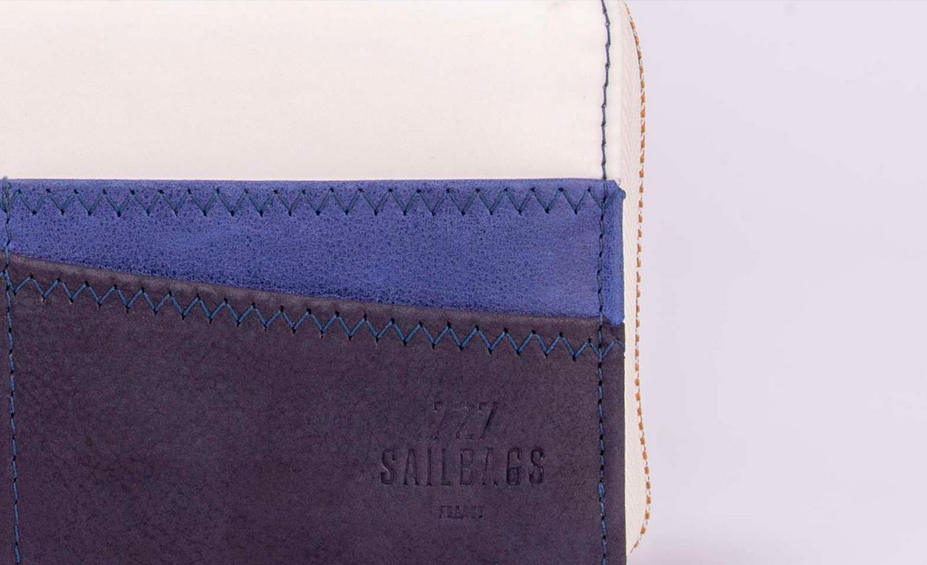 Women's wallet " the companion"