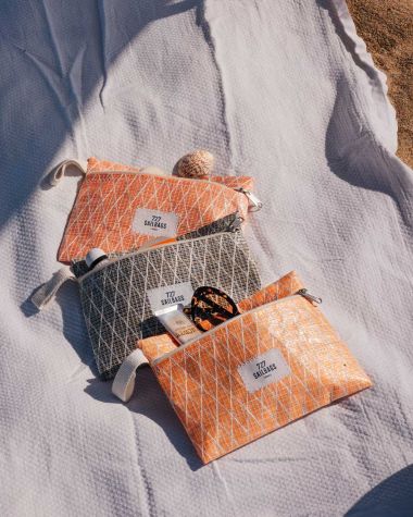 Zipped case · Orange
