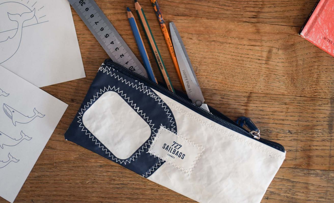 Pencil case · Navy blue