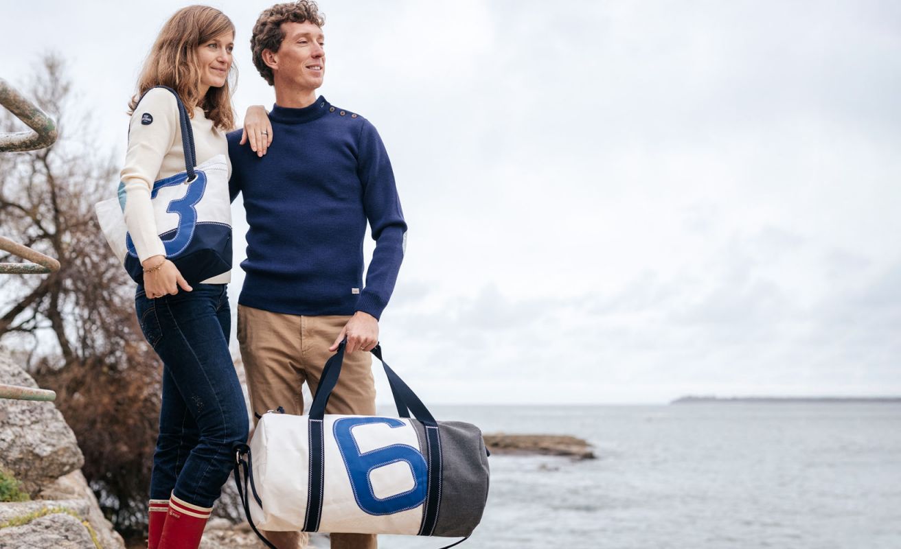 Reisetasche Onshore · Marineblau