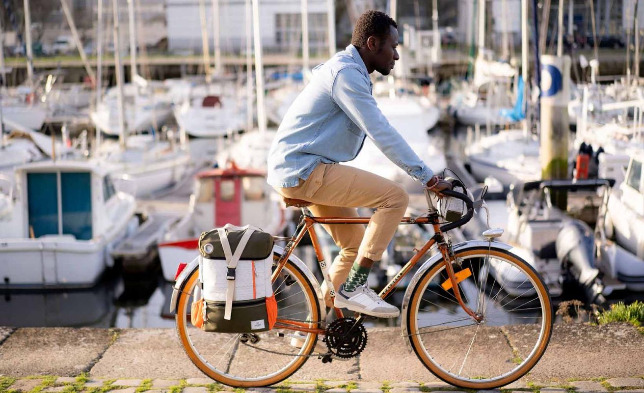 Biky Pannier backpack convertible · Khaki and orange