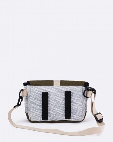 Scooty Handlebar cross-body bag convertible · Khaki and orange