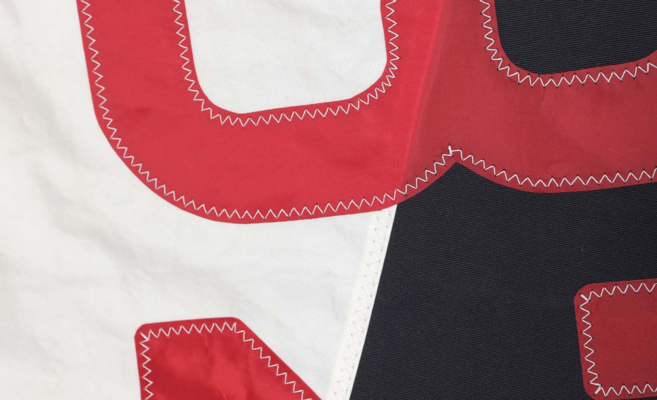 Transat en hêtre · Navy bleu et rouge