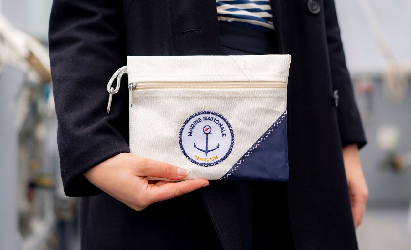 Pocket "Ïles-Crozet" Marine Nationale · Marineblau