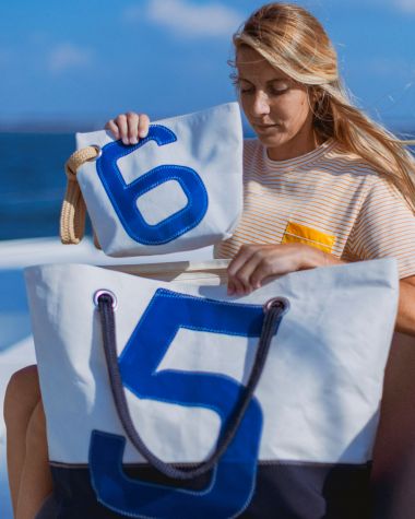 La Midinette · 6 bleu