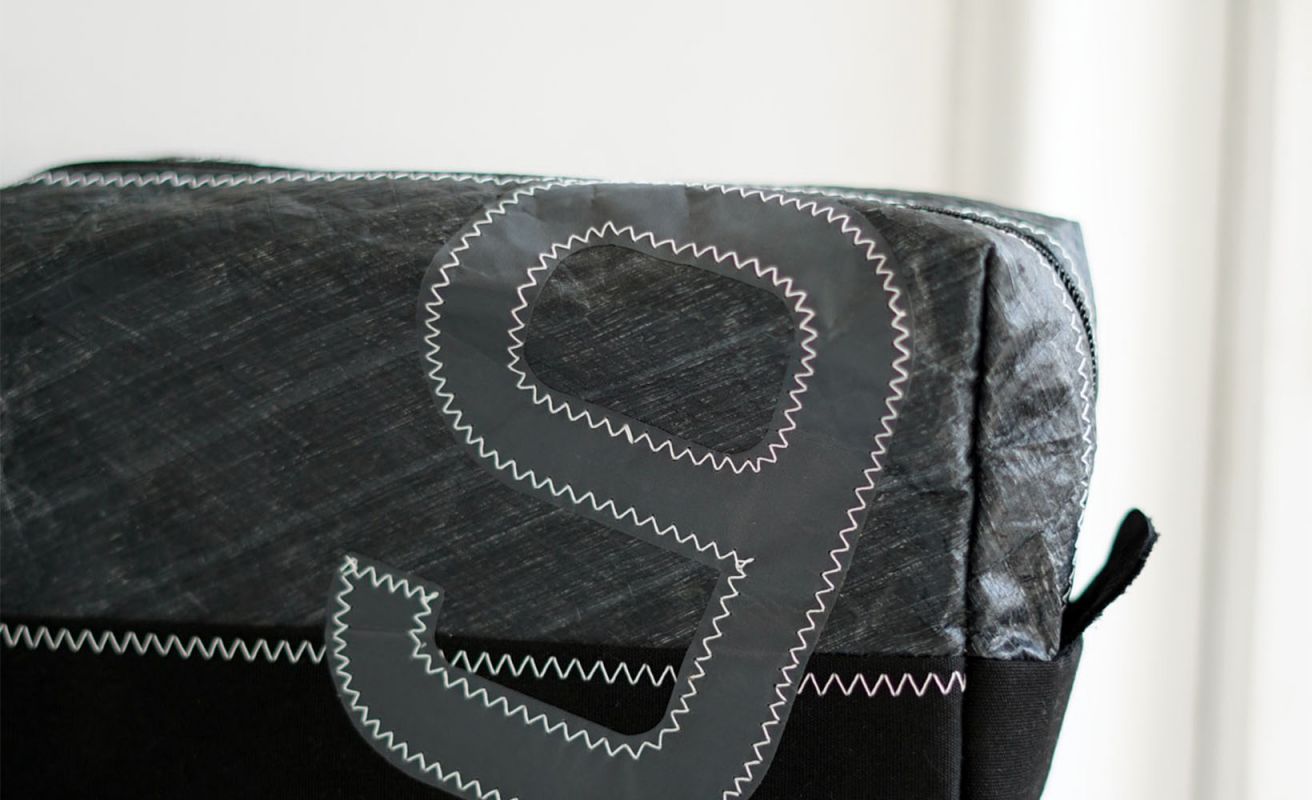 Toiletry Bag Windy · Black