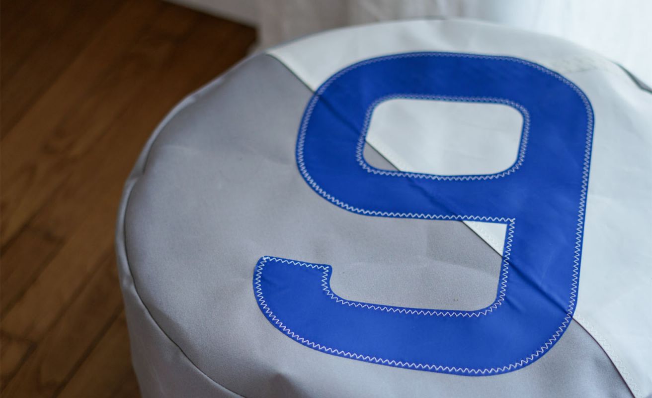 Pouf Solo ⌀54 · Gris et Bleu