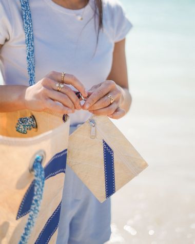 Pocket · Jaune et bleu