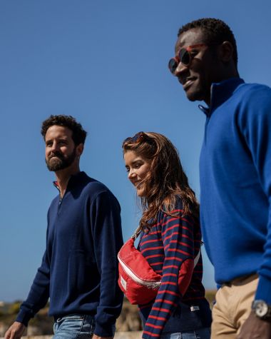 Pull col bateau Femme · Bleu marine et rouge
