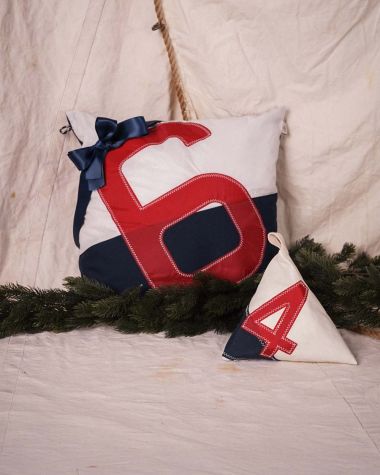 Holiday Gift Set "Lounge" · Cushion and Door-Stopper