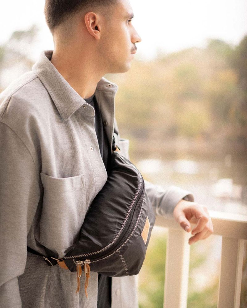 Bum bag Ibiza · Black