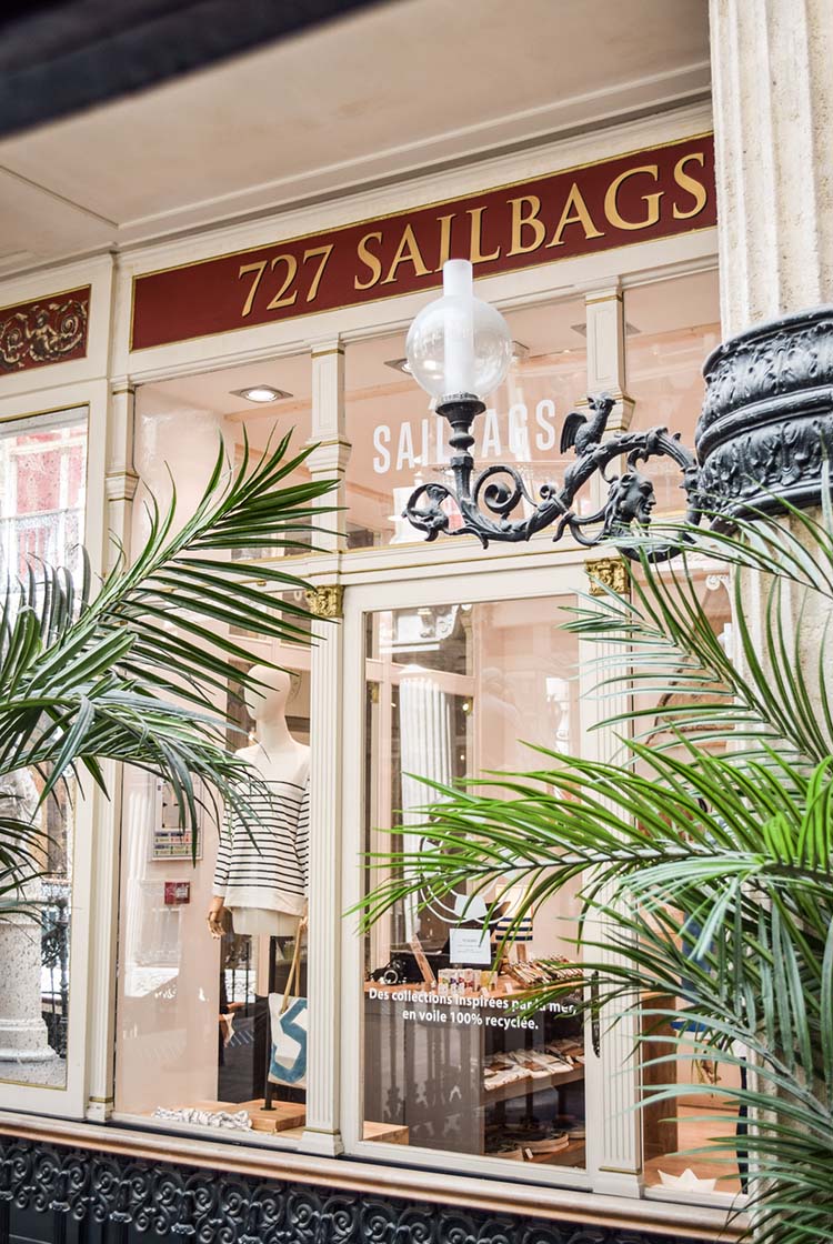 Boutique 727 sailbags Nantes Passage Pommeraye