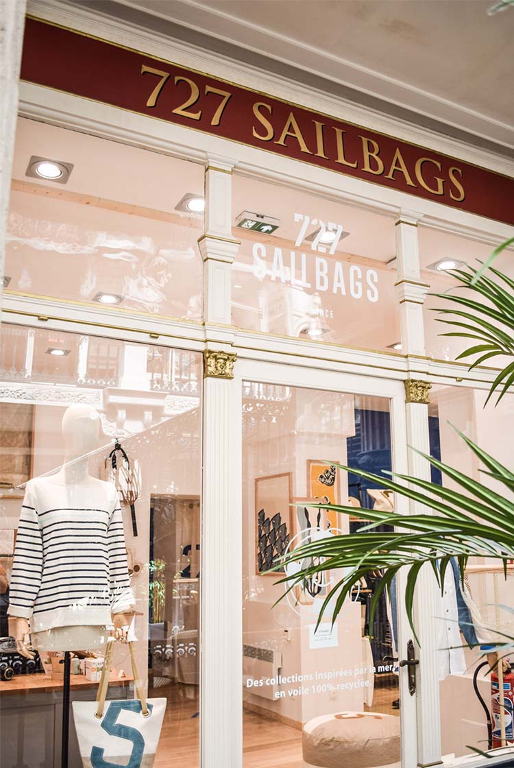 Boutique 727 sailbags Nantes Passage Pommeraye