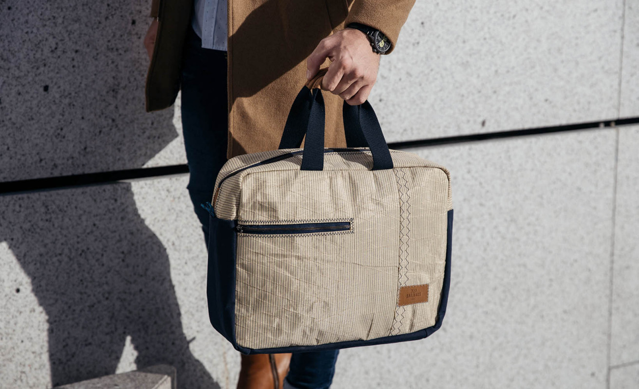 The Business Bag - Amber