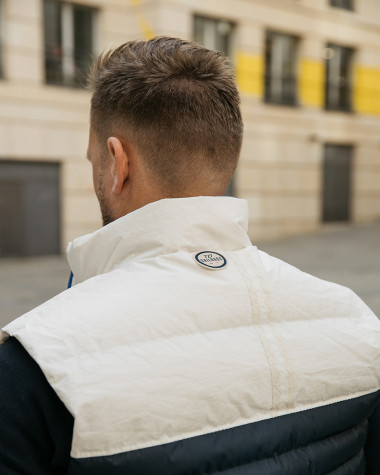 Men's sleeveless down jacket