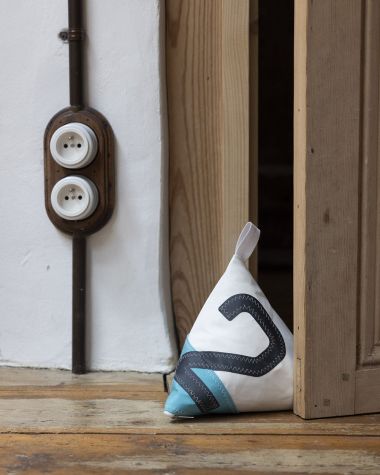 Berlingo door stopper