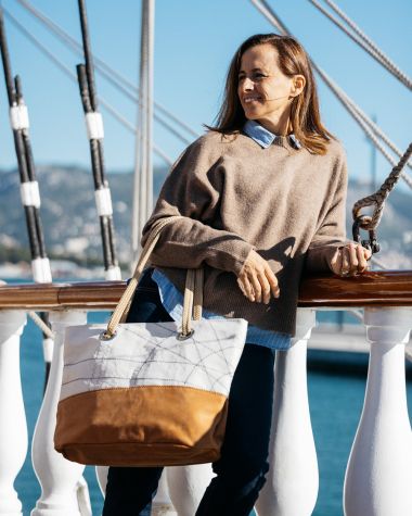 Hand bag Charlie · Belem Collection recyclé | 727 Sailbags USA
