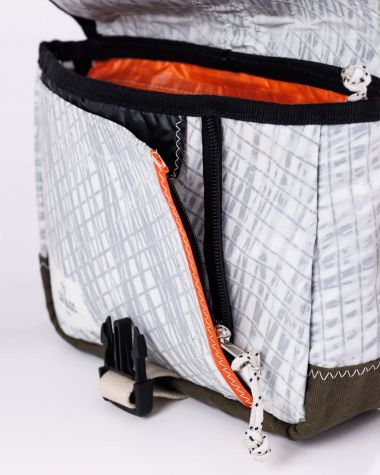 Scooty Handlebar cross-body bag convertible · Khaki and orange