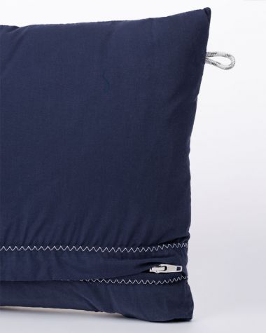 Cushion 20x12 in · Flag