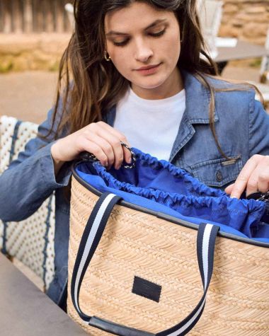 Navy wicker bag discount