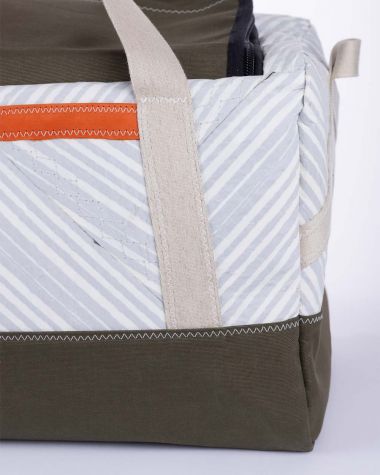 Feroe travel bag · Navy