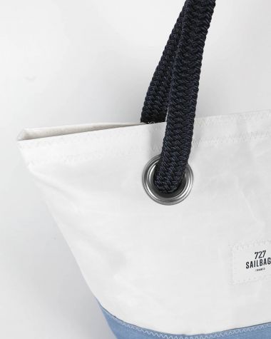 Legend handbag · Blue Pearl