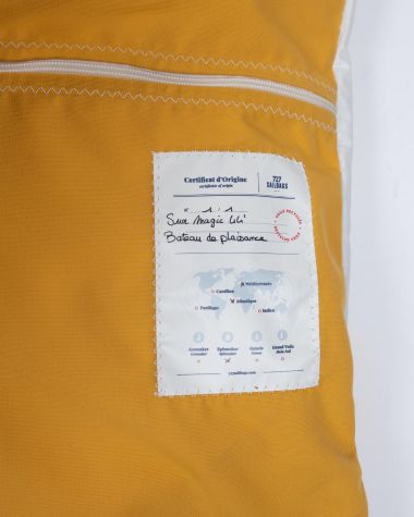 Maxi Bean Bag 55x55 in · Linen and Yellow