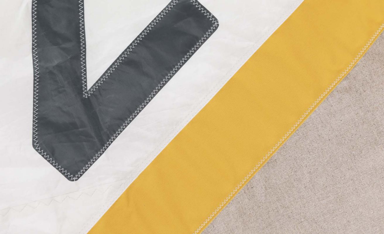 Maxi Bean Bag 55x55 in · Linen and Yellow