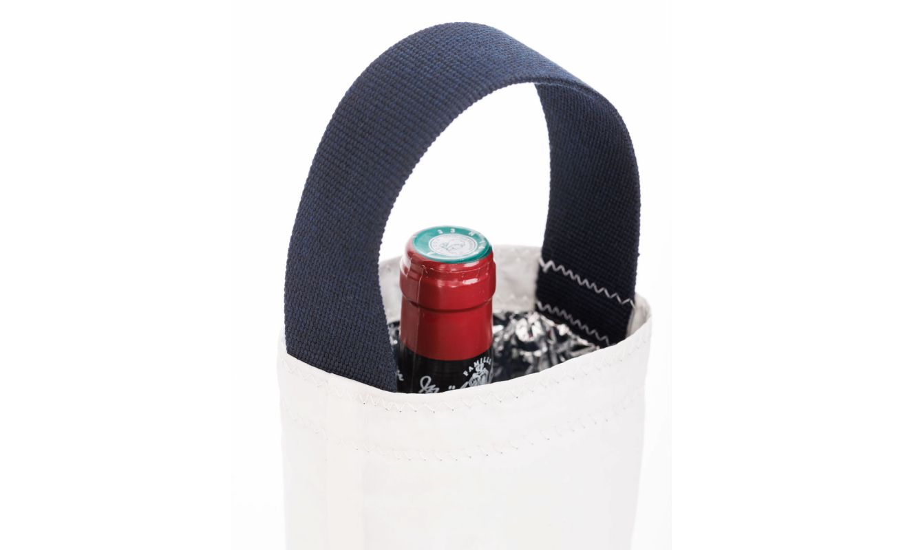 Wine bag · Whale