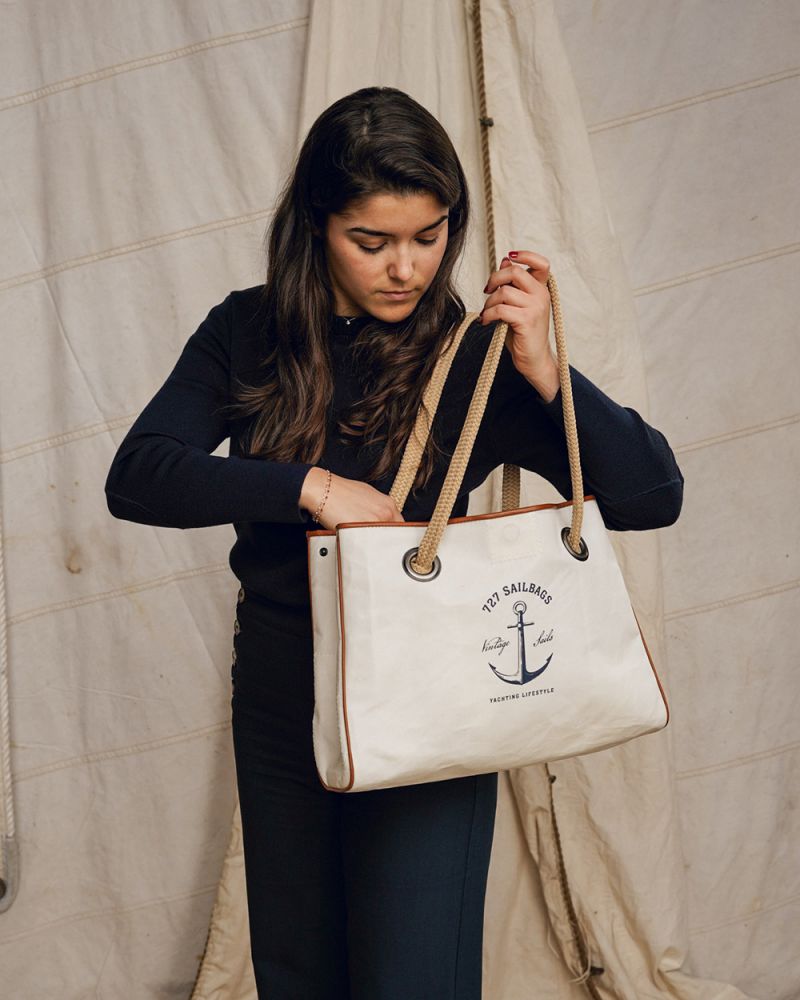 Seaside tote · Classic Yachting