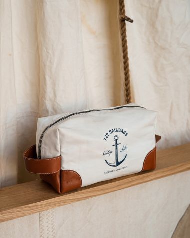 Windy Toiletry bag · Classic Yachting
