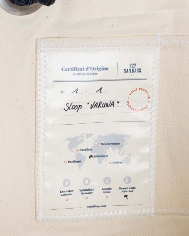 Carla Travel bag · Linen and Navy Leather