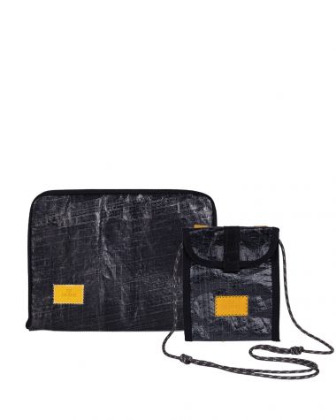 Combo pack: Laptop case and Crossbody pouch · Black sail