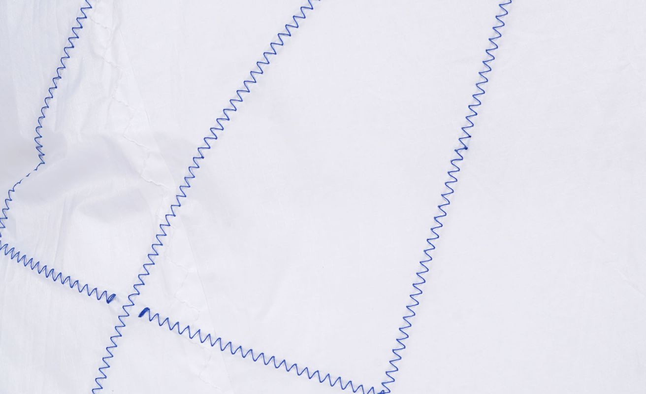 Cushion 20x20 in · Sail