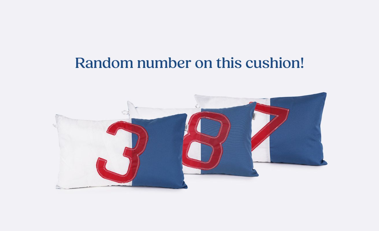 Cushion 20x12 in Nattier blue · Random number