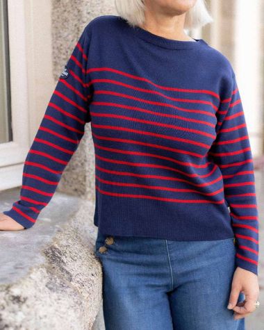 Women’s striped boat-neck sweater