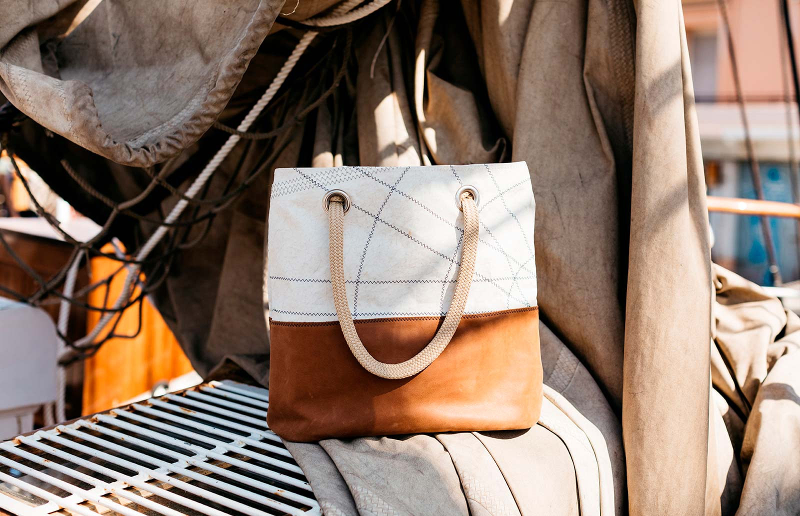 Gwen recycled boat canvas tote bag | 727 Sailbags
